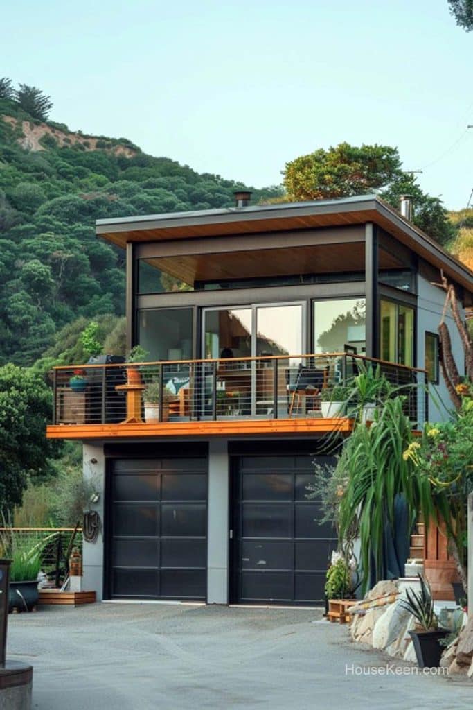59 Tiny Houses With Great Balcony Solutions (Pictures)